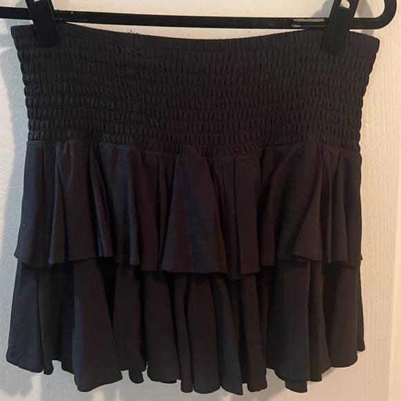 Express Dresses & Skirts - Express Flowy mini black skirt - size small